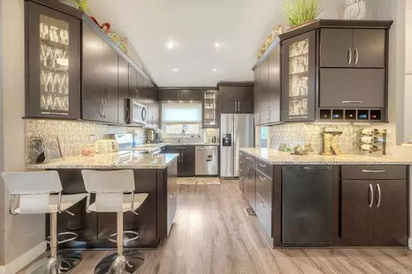 2010 W San Marcos Blvd #166, San Marcos, CA 92078