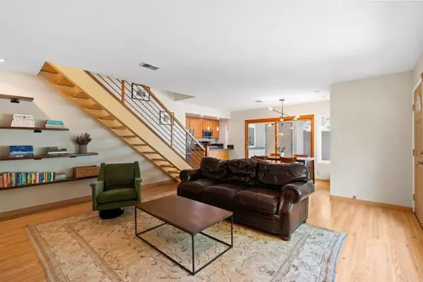 Encinitas, CA 92024,2005 Countrywood Ct