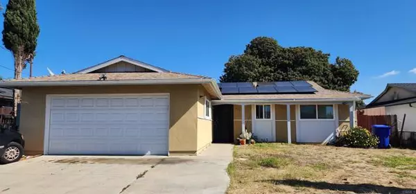 530 Roja Drive, Oceanside, CA 92057