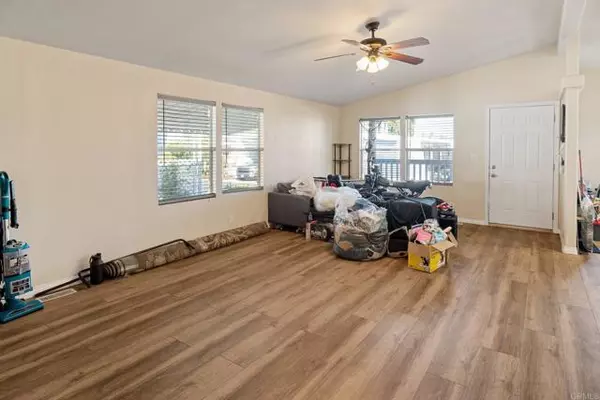 Oceanside, CA 92057,4660 N River Road #116