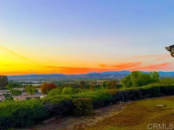 Oceanside, CA 92057,4428 Skimmer Way