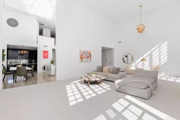 Carlsbad, CA 92009,7429 Via De Fortuna