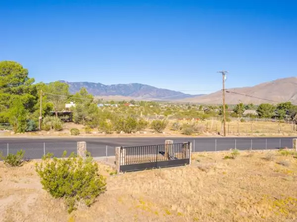 Julian, CA 92036,2 Kickin Horse Trail