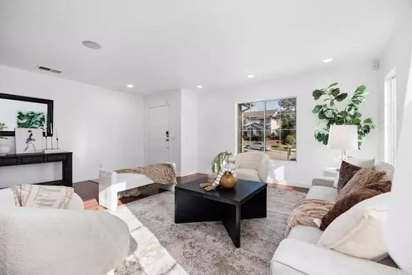 San Marcos, CA 92069,762 Hillsboro Way