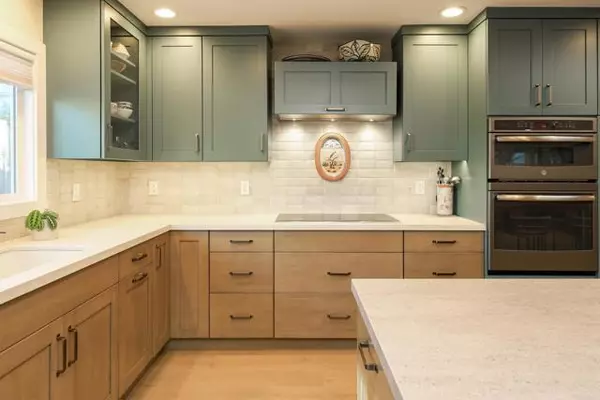 Solana Beach, CA 92057,667 Solana Hills Court