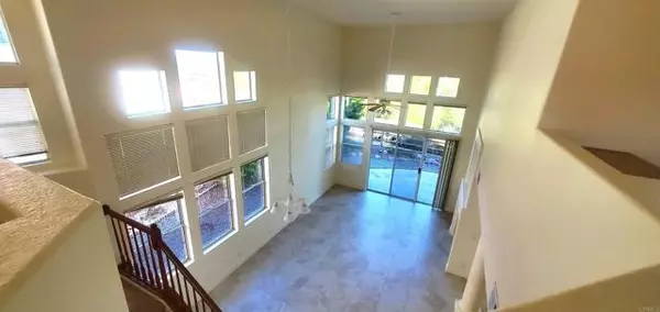 Oceanside, CA 92056,5136 Via Seville