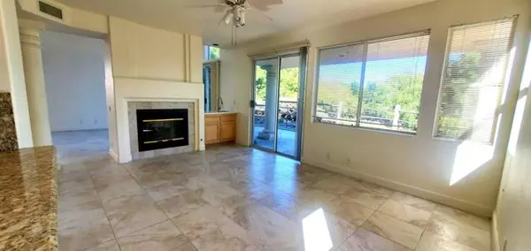 Oceanside, CA 92056,5136 Via Seville