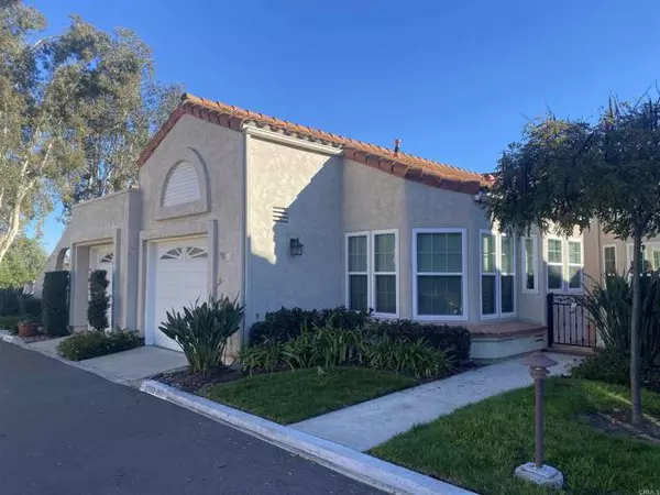 12582 Calle Tamega #102, Rancho Bernardo (san Diego), CA 92128