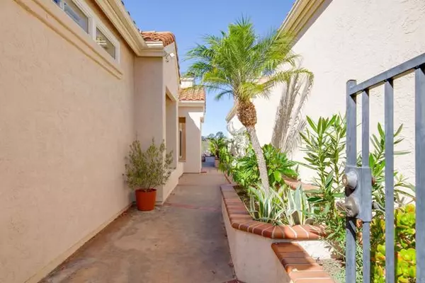 San Marcos, CA 92078,1265 Camino Lorado