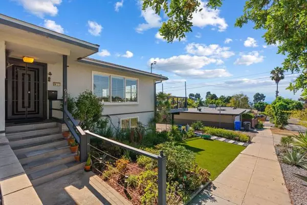 Oceanside, CA 92054,911 Minnesota Avenue