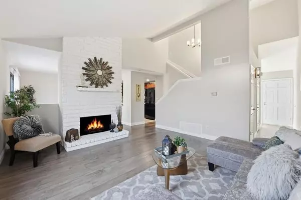 374 Forest Place, Vista, CA 92083