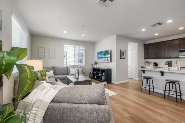 San Marcos, CA 92078,2434 Sentinel Ln