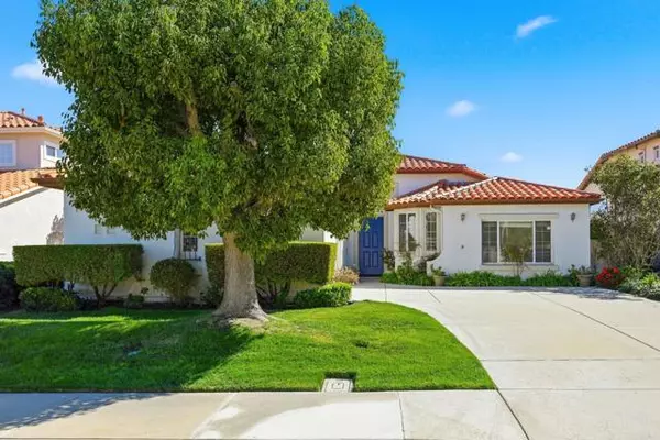 Carlsbad, CA 92011,1359 Sparrow Road