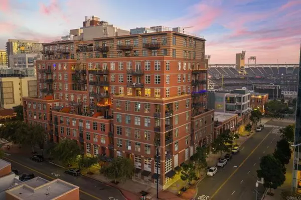 San Diego, CA 92101,877 Island Avenue #701