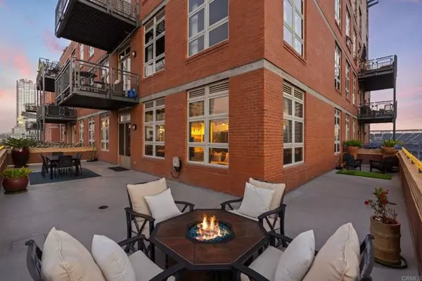 San Diego, CA 92101,877 Island Avenue #701