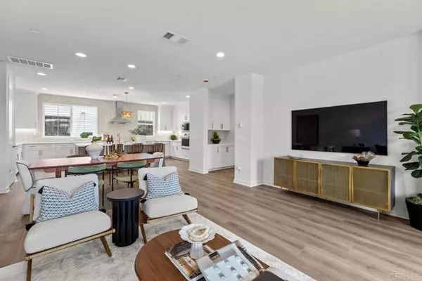 Carlsbad, CA 92008,2555 Elderberry Lane