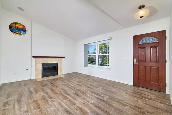 Santee, CA 92071,9717 Follett Drive