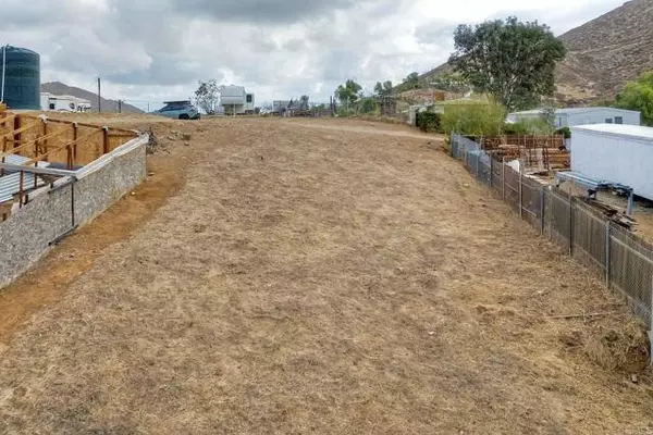 Homeland, CA 92548,0 Osborne Ln. APN 459-212-021 - LOT 75