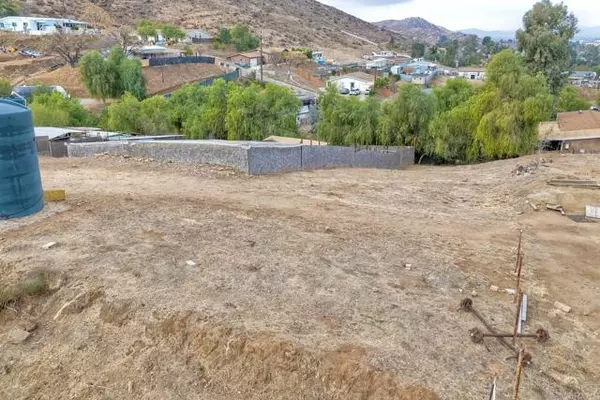 Homeland, CA 92548,1 Osborne Ln. APN 459-212-023 - LOT 76