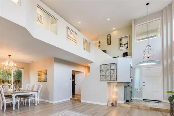 Escondido, CA 92026,2451 Country View