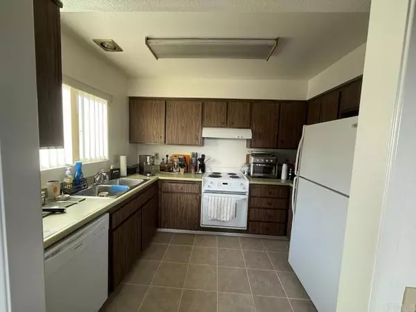 Oceanside, CA 92057,3725 Bay Leaf Way