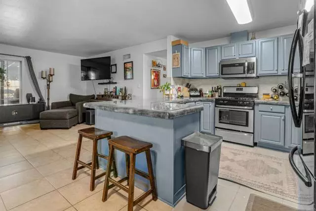 Oceanside, CA 92054,128 Frontier Ln