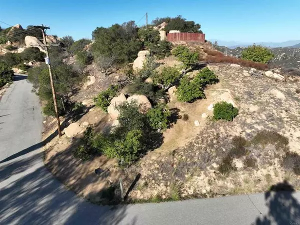 Fallbrook, CA 92028,Rainbow Peaks Trail