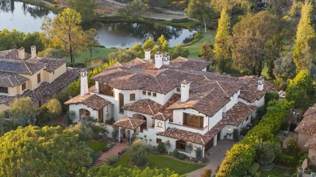 Rancho Santa Fe, CA 92091,18446 Calle La Serra