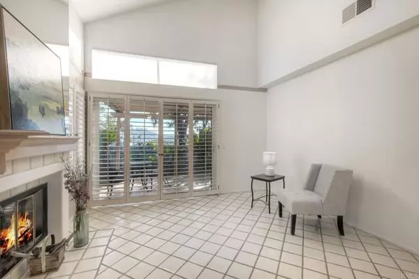 San Diego, CA 92130,12207 Caminito Mira Del Mar