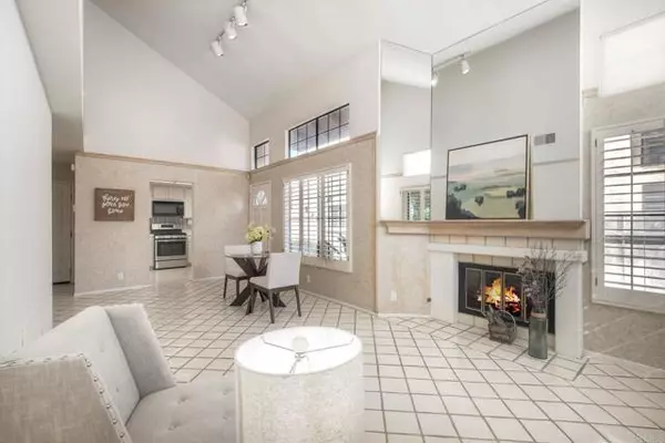 San Diego, CA 92130,12207 Caminito Mira Del Mar