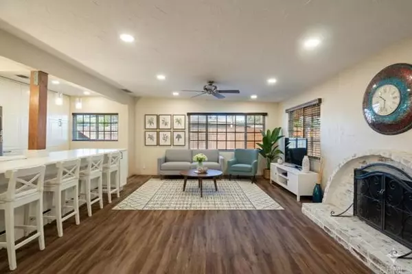 El Cajon, CA 92019,1186 E Lexington Avenue