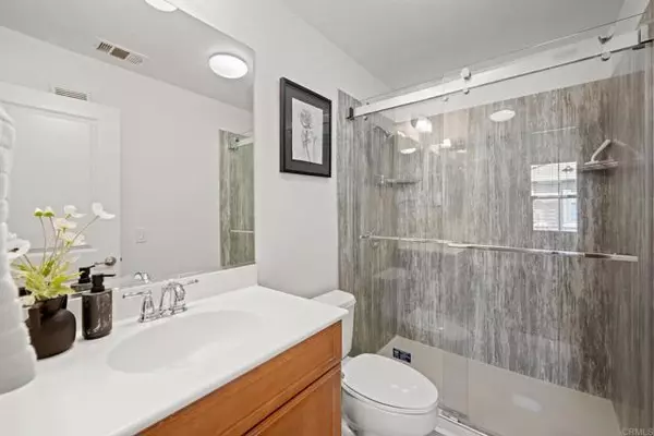 Chula Vista, CA 91913,1836 Olive Green Street #9