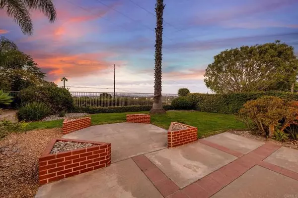 Vista, CA 92081,1916 Rosewood Street