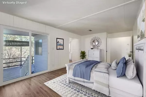 Vista, CA 92081,2130 Sunset Drive #134