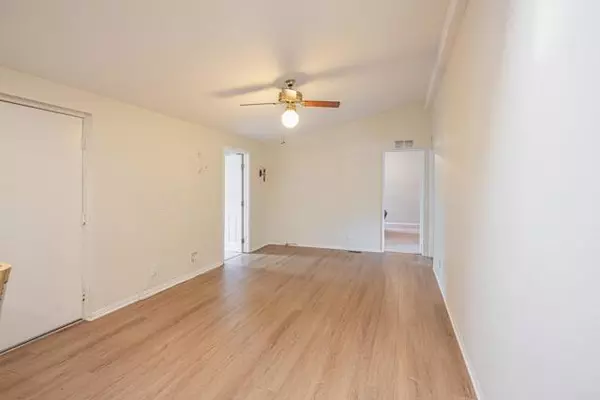 Vista, CA 92081,632 Via Bogota