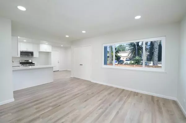 Oceanside, CA 92057,4795 Stephanie Place