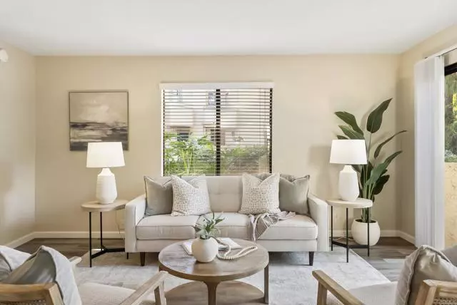 La Jolla (san Diego), CA 92037,8441 Via Mallorca #76