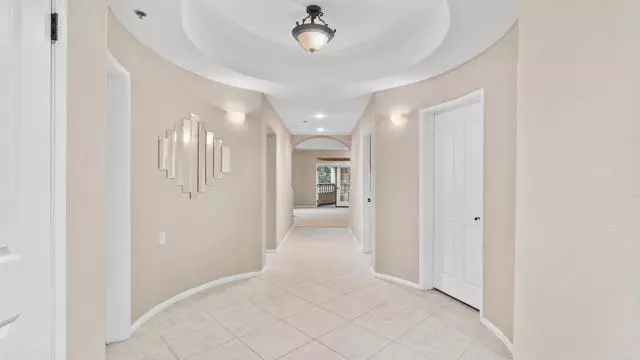 La Jolla (san Diego), CA 92037,2894 Torrey Pines Rd