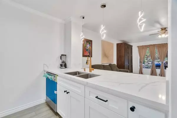 Norwalk, CA 90650,14027 Bayside