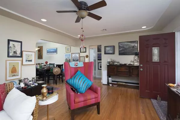 Chula Vista, CA 91910,10 Fifth Avenue