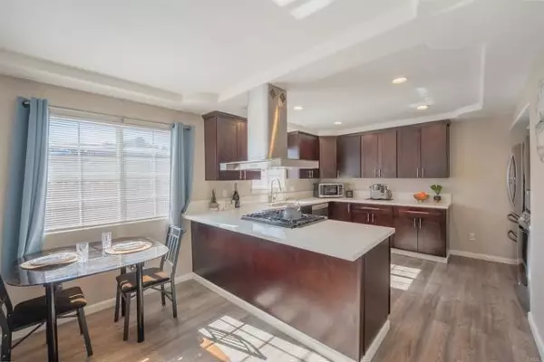 Spring Valley, CA 91977,920 Galopago St