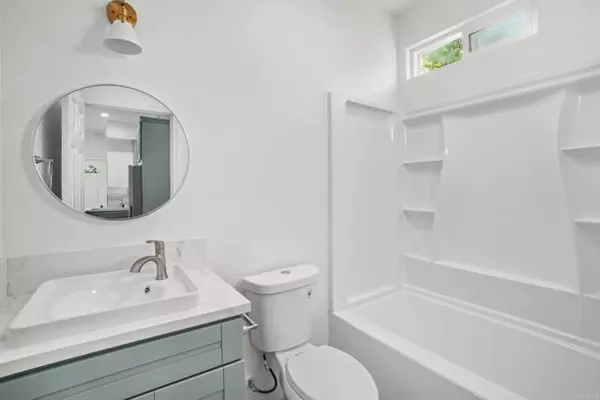 Escondido, CA 92025,2918 Anaheim Street