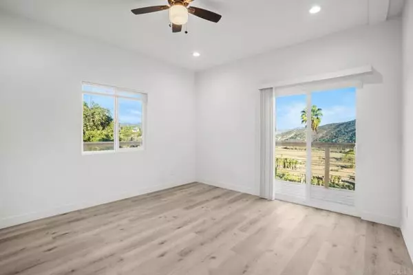 Escondido, CA 92025,2918 Anaheim Street