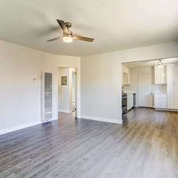 Escondido, CA 92025,1031 E Pennsylvania Avenue #1031