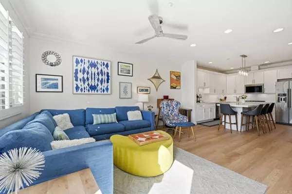 Carlsbad, CA 92011,6325 Alexandri Circle