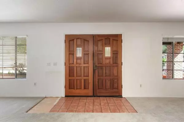 Fallbrook, CA 92028,2573 Los Alisos S