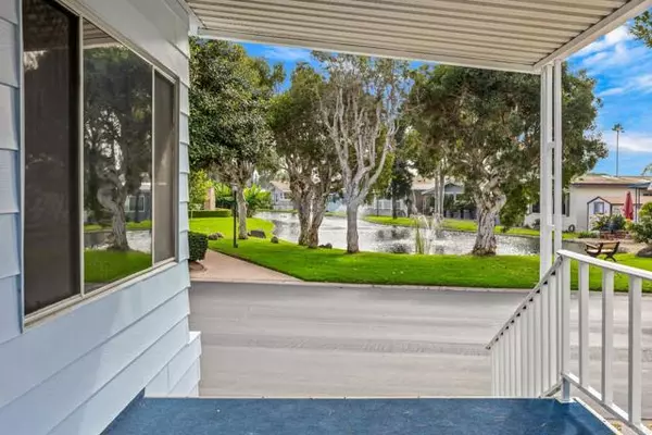 Carlsbad, CA 92011,7140 Santa Rosa Street