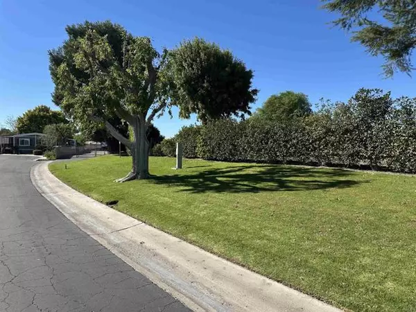 Canyon Country (santa Clarita), CA 91351,21312 Seep Willow Way