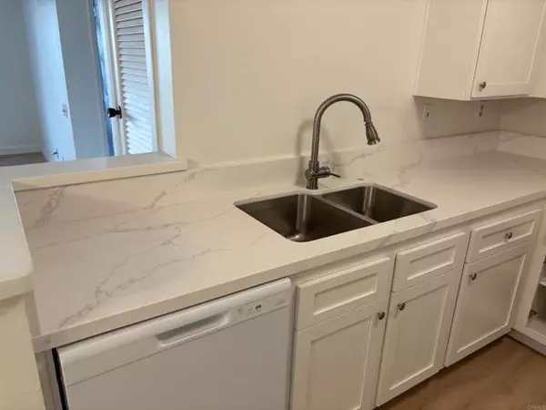 San Diego, CA 92130,12229 Carmel Vista Road #148