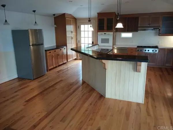 Escondido, CA 92027,3161 Shue Place